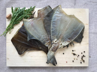 Кета (паутинка): Камбала камчатская вяленая без икры