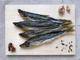 Кета (паутинка): Корюшка вяленая без икры