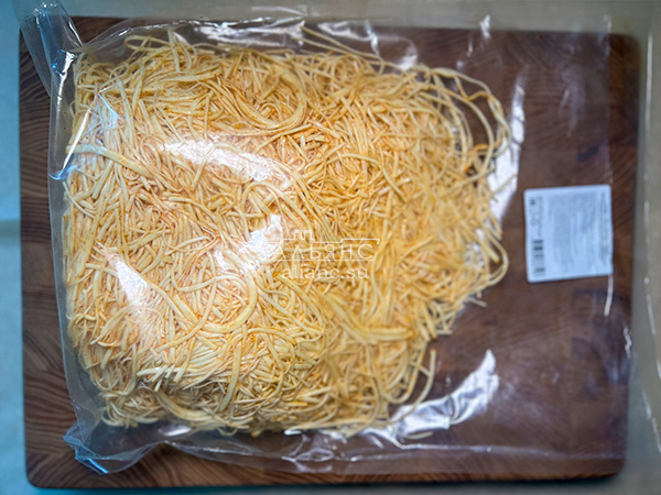 Сырный продукт ФЕРМЕРСКИЙ паутинка с паприкой в Саратове