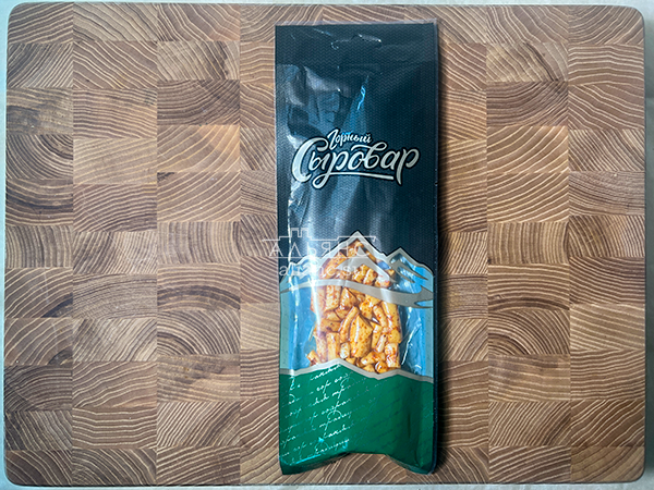 Сыр 60 гр ГОРНЫЙ СЫРОВАР (Бочонок копчёный с аджикой) в Саратове