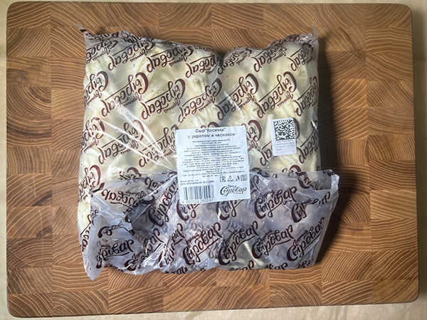 Сыр 1 кг ГОРНЫЙ СЫРОВАР (Косичка с укропом и чесноком) в Саратове