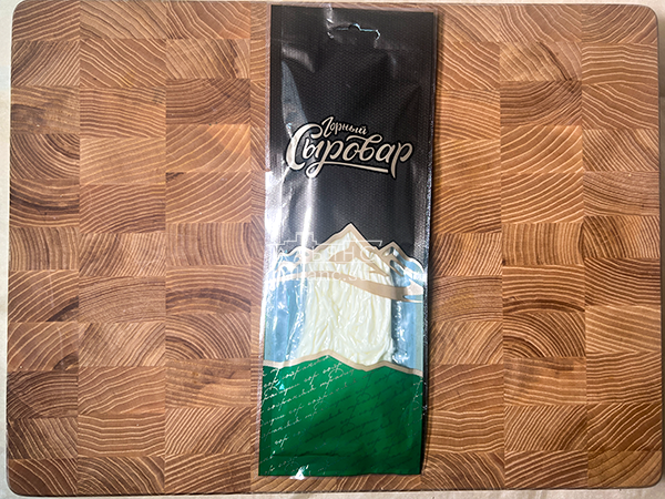 Сыр 60 гр ГОРНЫЙ СЫРОВАР (Паутинка белая с укропом и чесноком) в Саратове