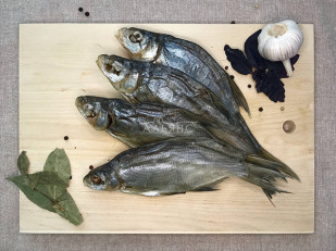 Кета (паутинка): Густера вяленая